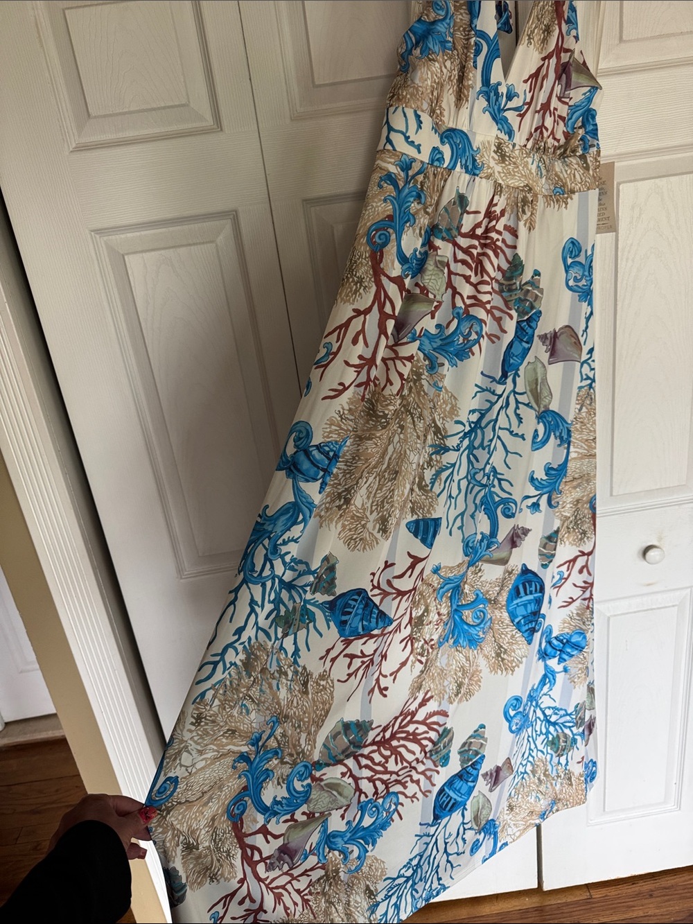 Boston Proper Cream Maxi Dress with Blue Coral sea shell Print - Picture 8 of 10